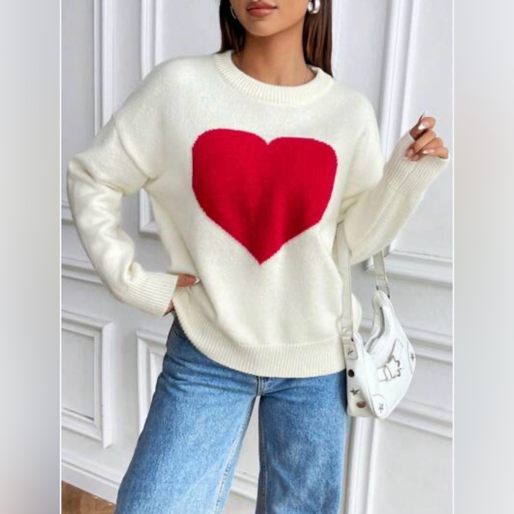 Cozy White Sweater with Red Heart Size L